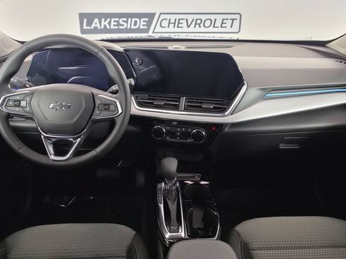 New 2026 Chevrolet Trax LT w/ Driver Confidence Package FWD image 20