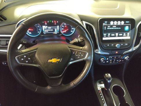 Used 2018 Chevrolet Equinox LT w/ Sun & Infotainment Package AWD/4WD image 22