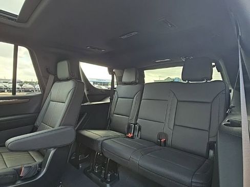 Used 2026 Chevrolet Tahoe High Country AWD/4WD image 24