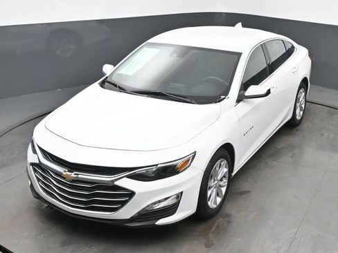 Used 2024 Chevrolet Malibu LT FWD image 47