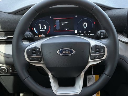 New 2026 Ford Explorer Active image 20
