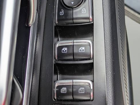 Used 2022 Kia Telluride EX w/ EX Premium Package AWD/4WD image 18