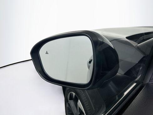 Used 2024 Mitsubishi Outlander SE FWD image 16