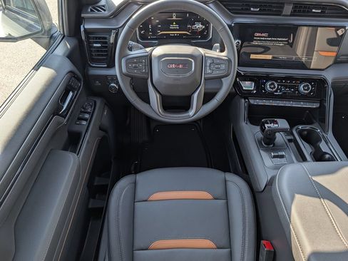 New 2026 GMC Sierra 1500 AT4 w/ AT4 Premium Package AWD/4WD image 14