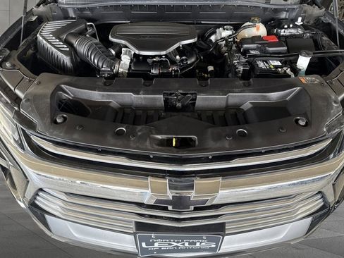 Used 2023 Chevrolet Blazer Premier image 27