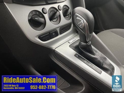 Used 2014 Ford Focus SE FWD image 31