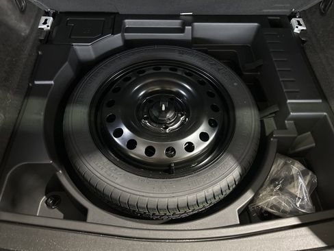 Used 2024 Buick Envision Preferred image 14