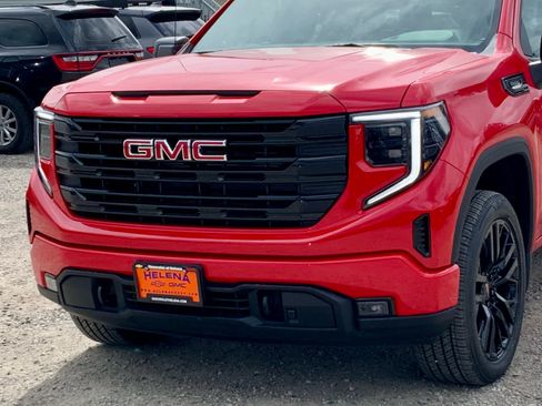 New 2026 GMC Sierra 1500 Elevation image 9