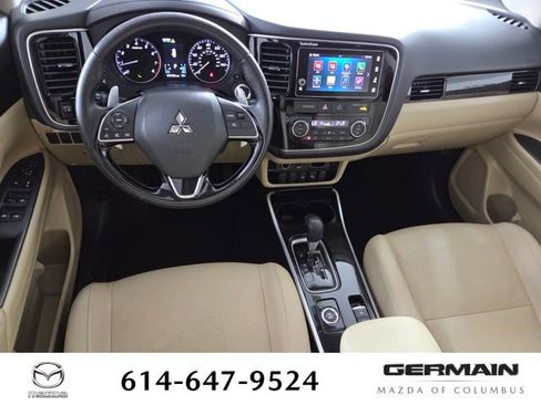 Used 2018 Mitsubishi Outlander GT AWD/4WD image 18
