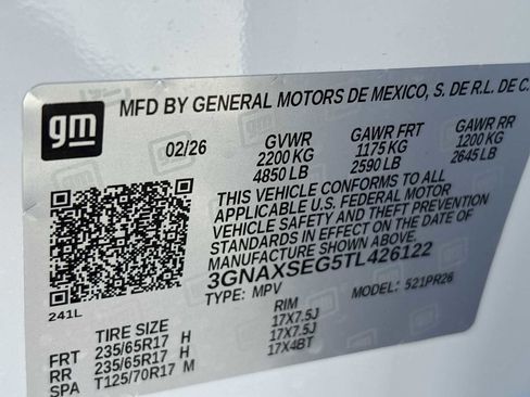 New 2026 Chevrolet Equinox ACTIV w/ Convenience Package III AWD/4WD image 33