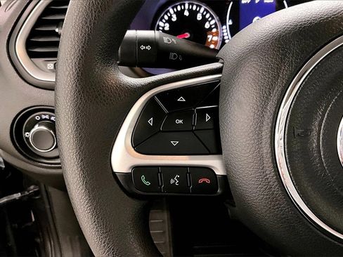 Used 2020 Jeep Renegade Sport image 11