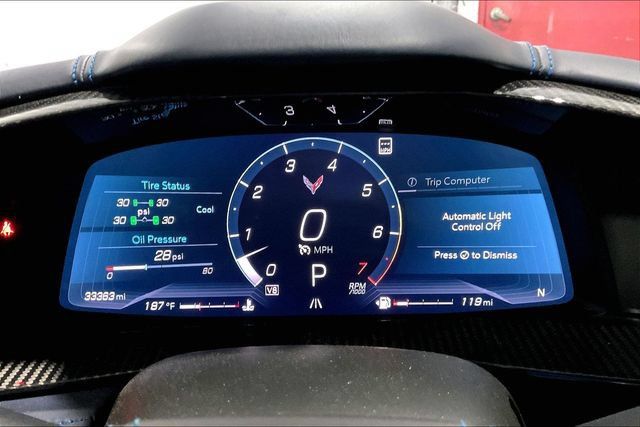 Used 2021 Chevrolet Corvette Stingray Premium Cpe w/ Z51 Performance Package RWD image 20