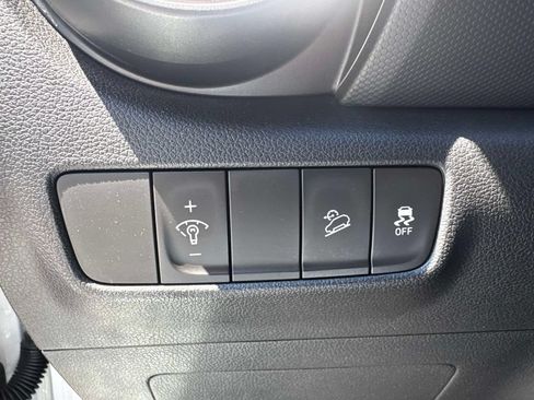 Used 2023 Hyundai Kona SEL w/ Convenience Package AWD/4WD image 22