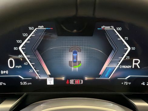 Used 2026 BMW i7 xDrive60 w/ M Sport Package RWD image 18