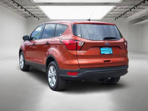 Used 2019 Ford Escape S FWD image 3