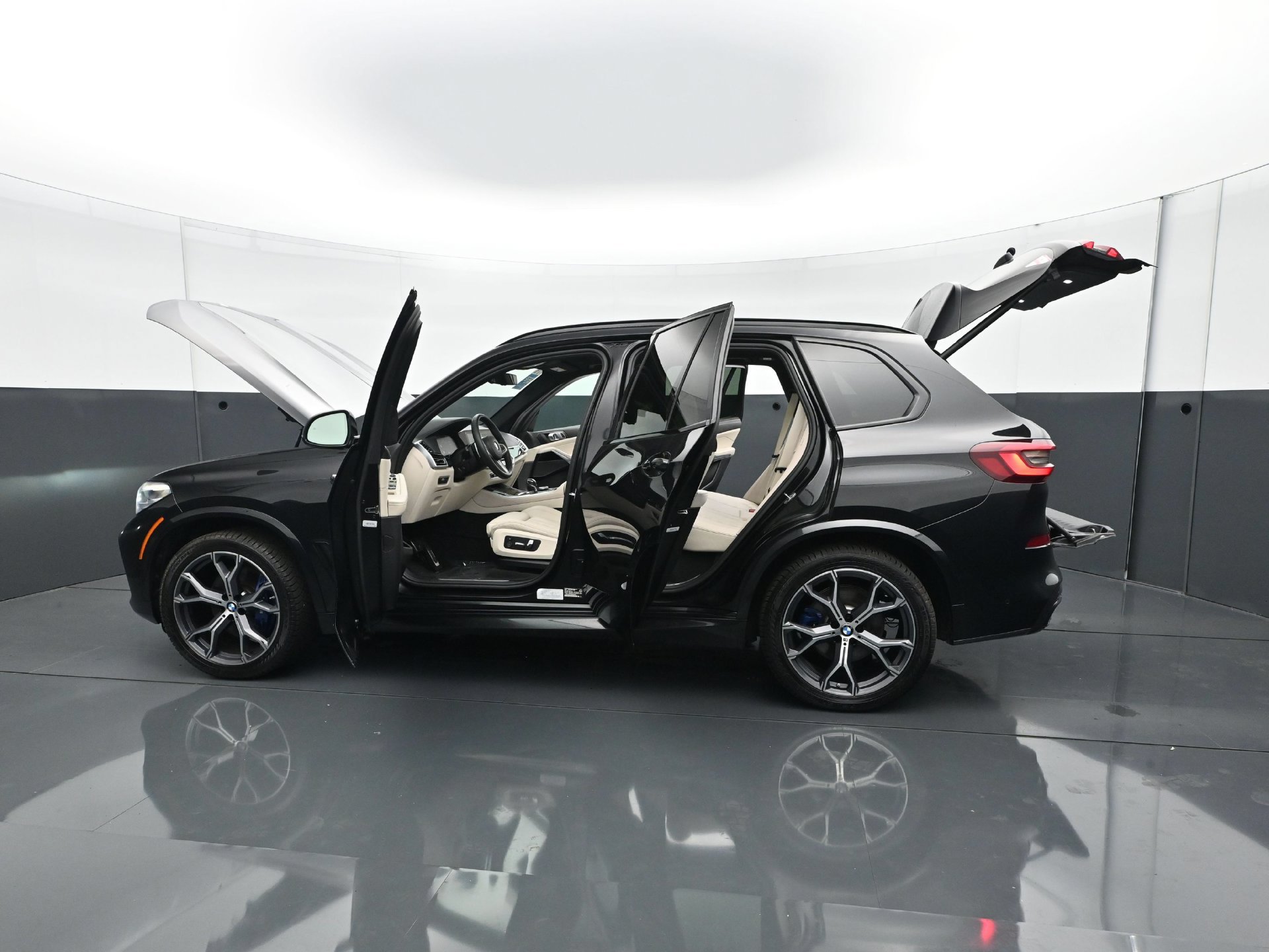 Used 2022 BMW X5 xDrive40i AWD/4WD image 32