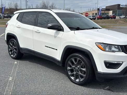 Used 2021 Jeep Compass 80th Special Edition AWD/4WD image 2