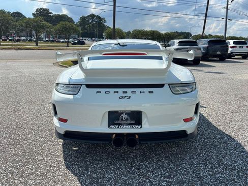 Used 2015 Porsche 911 GT3 RWD image 6