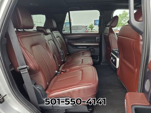 Used 2024 Ford Expedition Limited AWD/4WD image 23