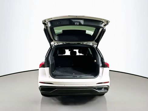 Used 2024 Lincoln Nautilus Premier w/ Equipment Group 102A AWD/4WD image 35