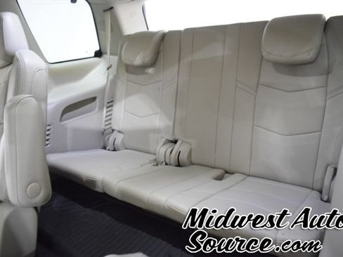 Used 2019 Cadillac Escalade Premium Luxury AWD/4WD image 28