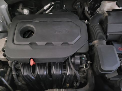 Used 2019 Kia Sorento LX image 30