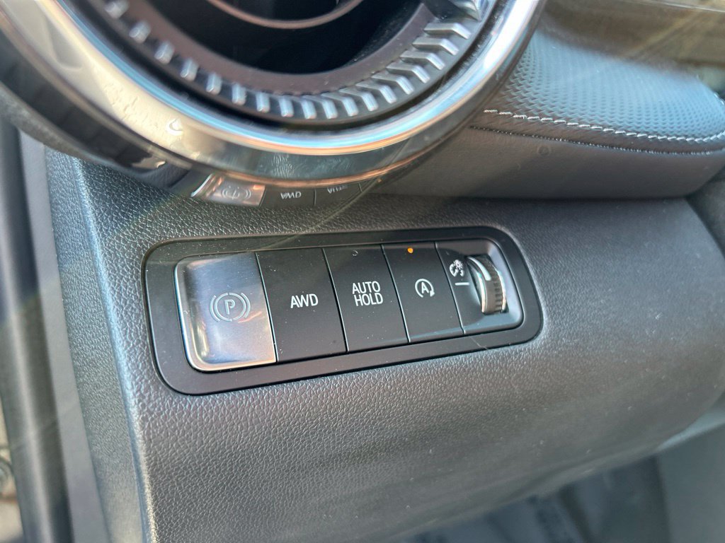 Used 2026 Chevrolet Equinox LT AWD/4WD image 20