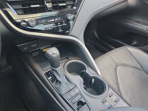 Used 2022 Toyota Camry XSE w/ Navigation Package FWD image 27