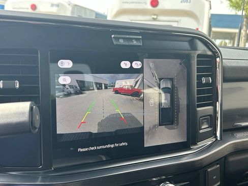 New 2026 Ford F250 Lariat w/ Black Appearance Package AWD/4WD image 12