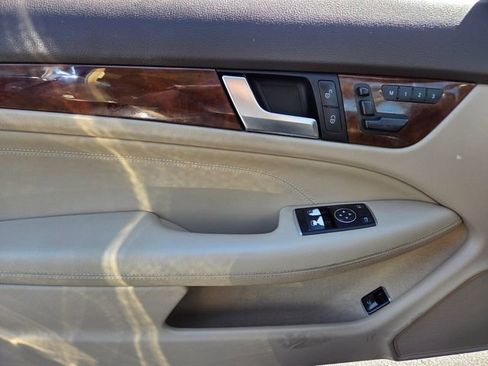 Used 2015 Mercedes-Benz C 250 Coupe image 17