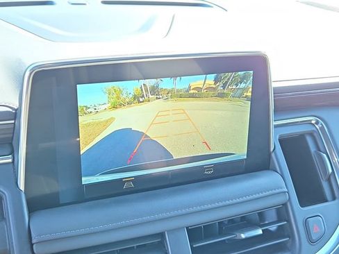 Certified 2024 Chevrolet Suburban Z71 image 31