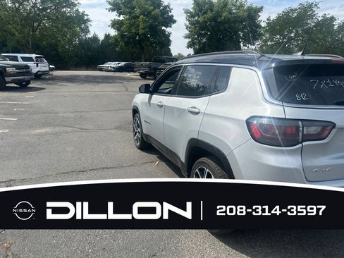 Used 2025 Jeep Compass Limited w/ Elite Group AWD/4WD image 13