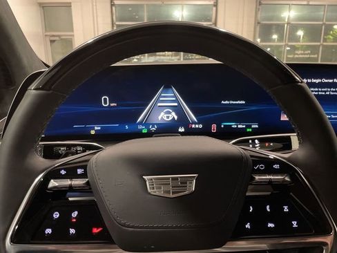 New 2026 Cadillac Vistiq Premium Luxury image 16