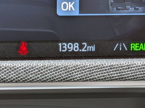 Used 2025 Ford Mustang Mach-E Premium AWD/4WD image 21
