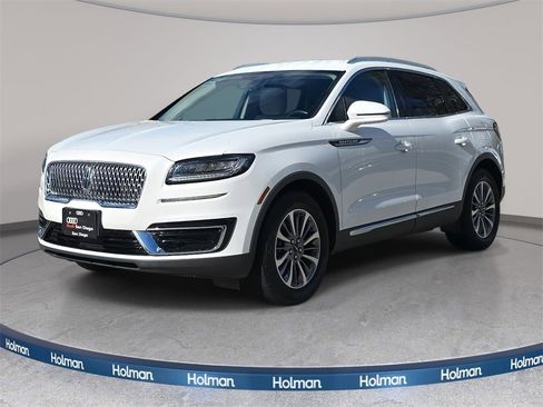 Used 2020 Lincoln Nautilus FWD w/ Equipment Group 101A image 1