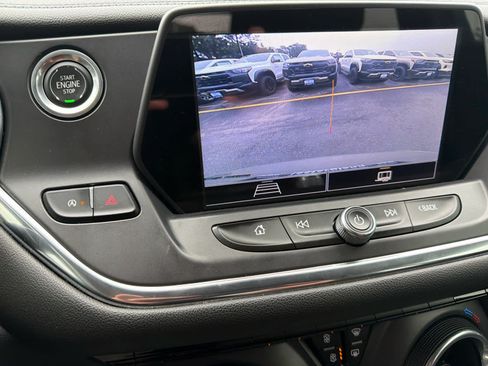 Certified 2021 Chevrolet Blazer LT AWD/4WD image 10