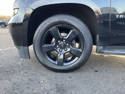 Used 2020 Chevrolet Tahoe LT w/ Luxury Package image 32