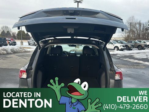 Used 2022 Ford Escape SEL w/ Technology Package image 10