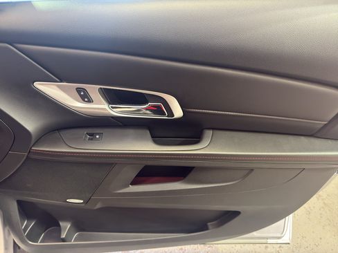 Used 2015 GMC Terrain SLE w/ Chrome Edition AWD/4WD image 22