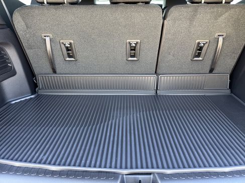 New 2026 GMC Acadia Elevation w/ Elevation Premium Package image 34