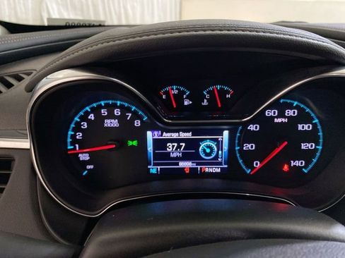 Used 2017 Chevrolet Impala LT w/ Convenience Package image 39