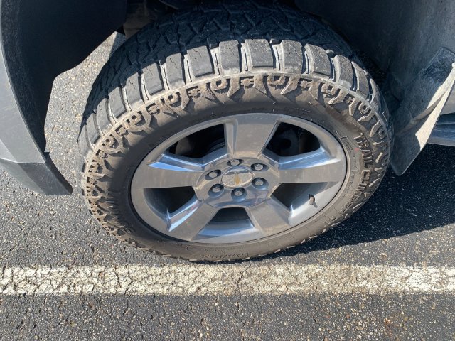 Used 2016 Chevrolet Tahoe LT AWD/4WD image 7