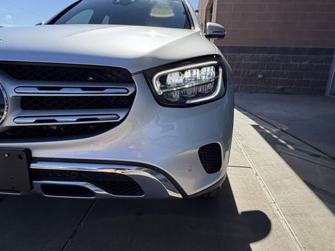 Used 2020 Mercedes-Benz GLC 350e 4MATIC image 11