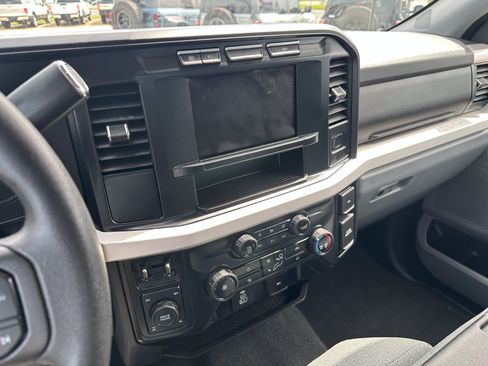 Used 2024 Ford F250 XLT w/ 360-Degree Camera Package AWD/4WD image 17