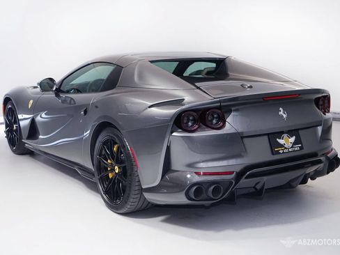 Used 2021 Ferrari 812 GTS RWD image 7