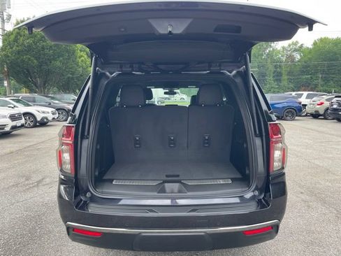 Used 2022 Chevrolet Tahoe Z71 w/ Luxury Package AWD/4WD image 17