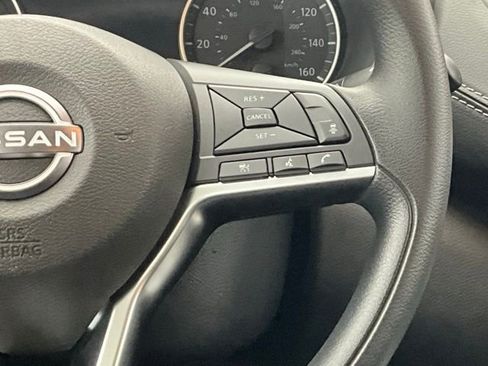 Used 2025 Nissan Sentra SV image 16