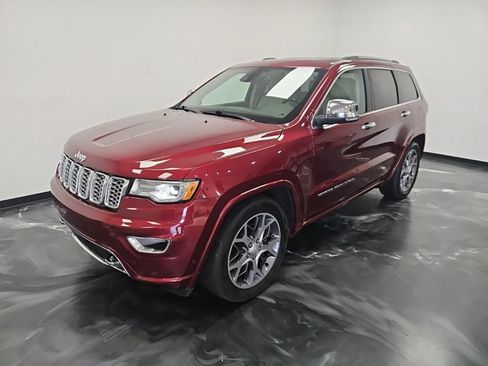 Used 2019 Jeep Grand Cherokee Overland AWD/4WD image 19