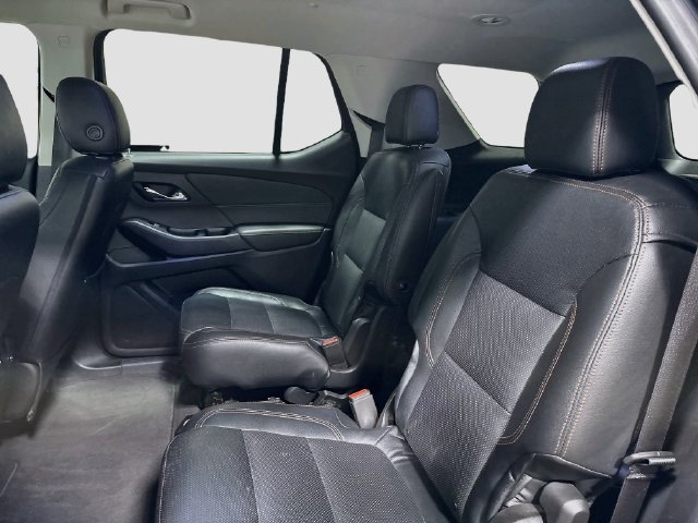 Used 2020 Chevrolet Traverse LT w/ Driver Confidence II Package AWD/4WD image 20