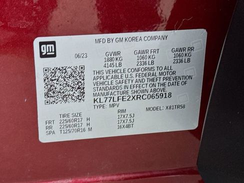 Used 2024 Chevrolet Trax LS w/ LS Convenience Package FWD image 31